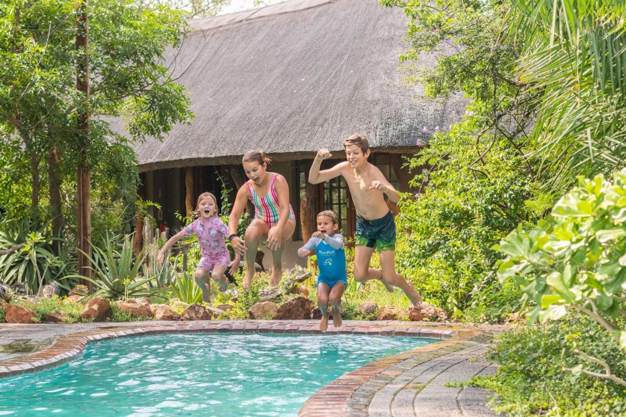 Kambaku Safari Lodge Заповедник Тимбавати Экстерьер фото