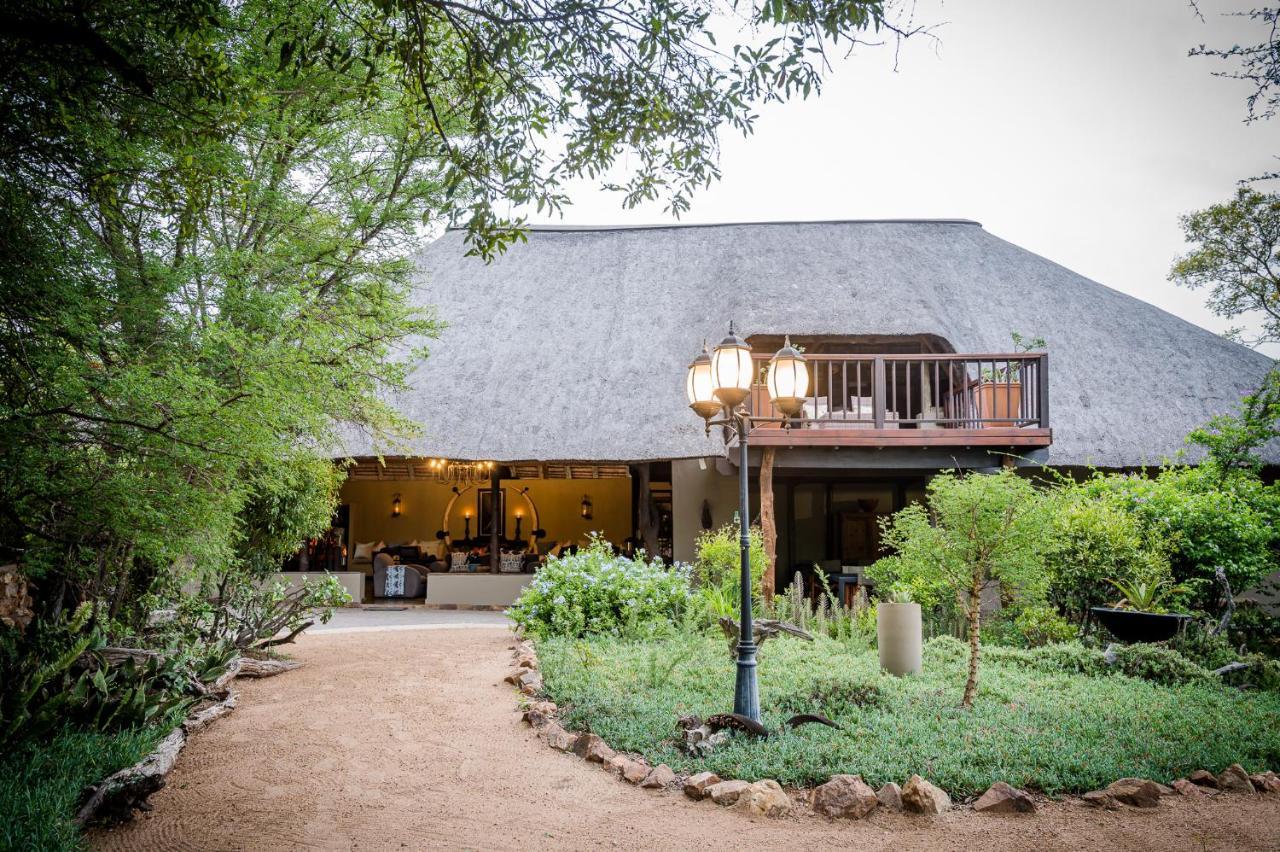 Kambaku Safari Lodge Заповедник Тимбавати Экстерьер фото